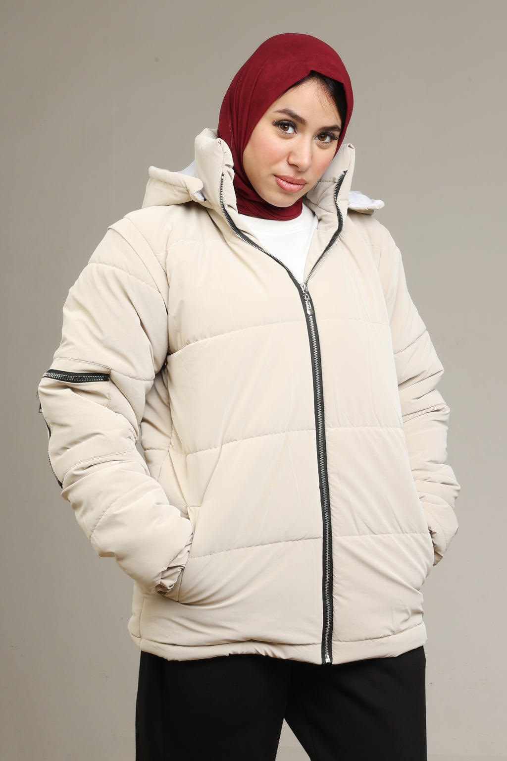 Beige Puffer vest/jacket (waterproof)