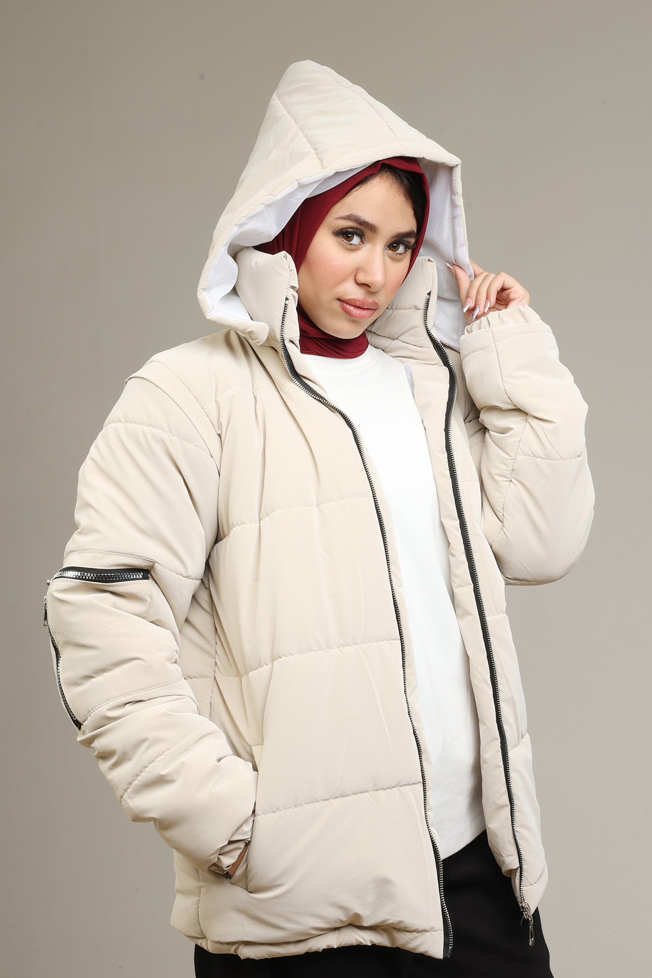 Beige Puffer vest/jacket (waterproof)